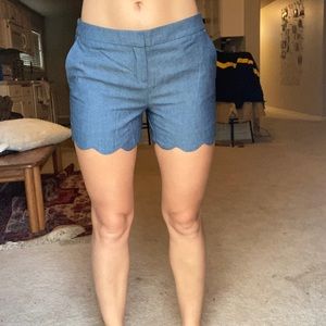 NEW - WILLI SMITH - denim look scalloped shorts